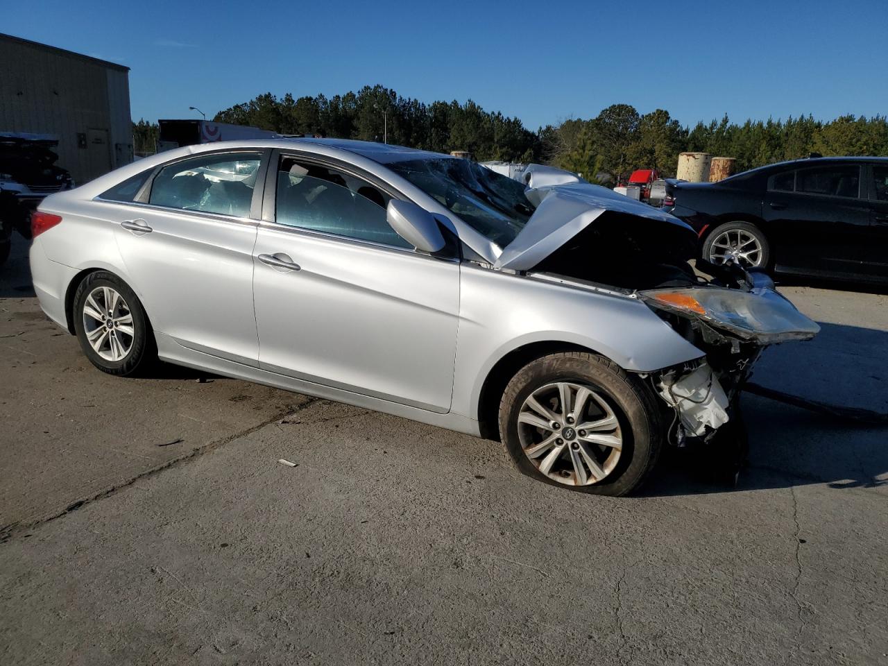 2012 Hyundai Sonata - Image 4