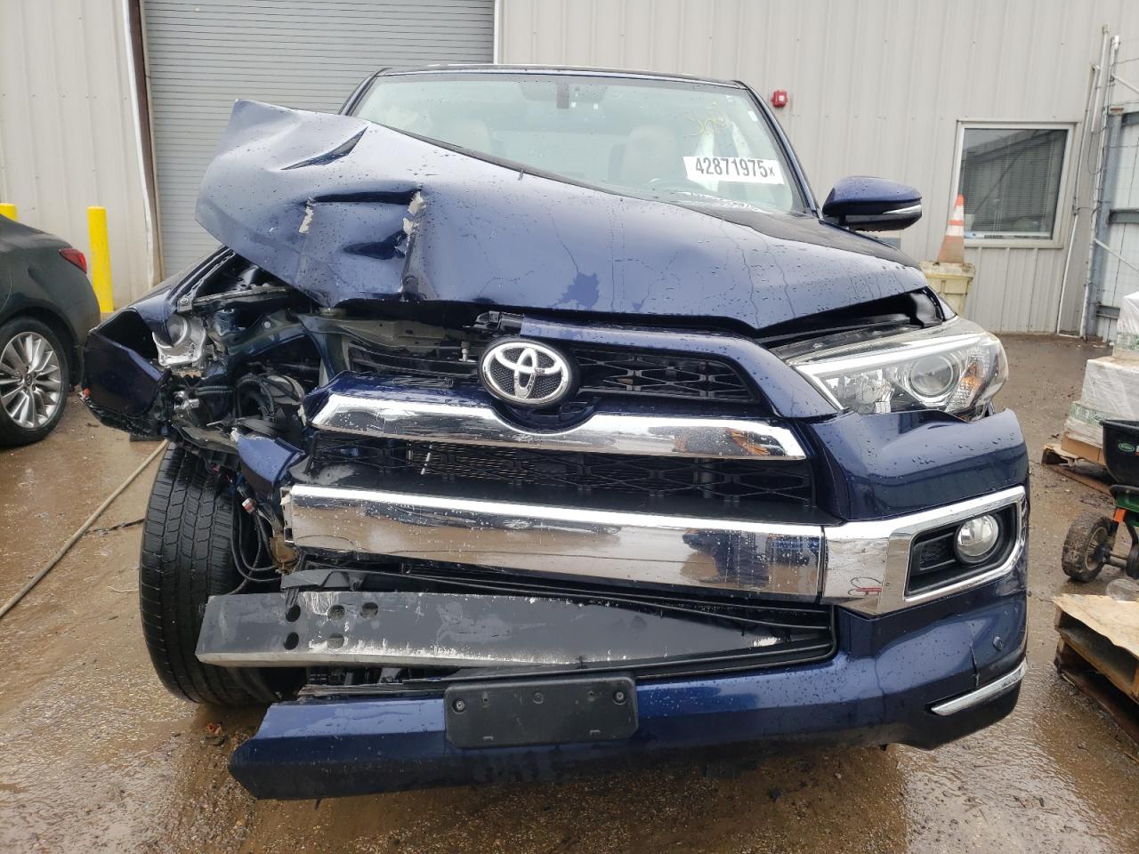 2014 Toyota 4Runner - Image 5