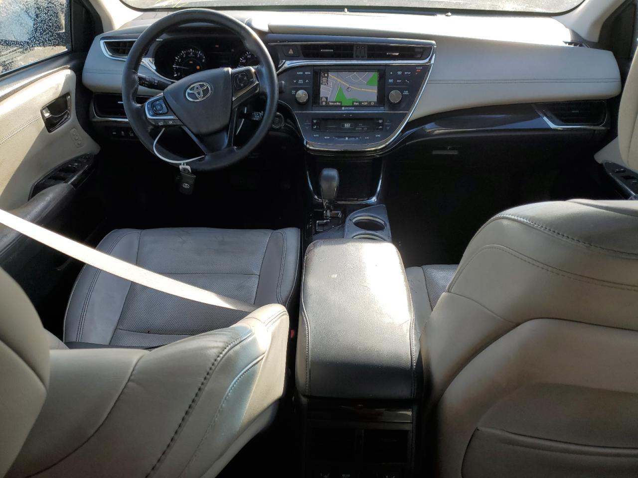 2014 Toyota Avalon - Image 8