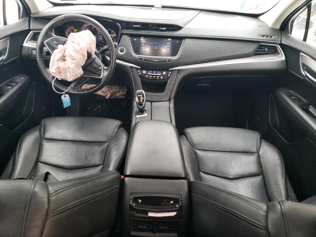 2018 Cadillac XT5 - Image 8