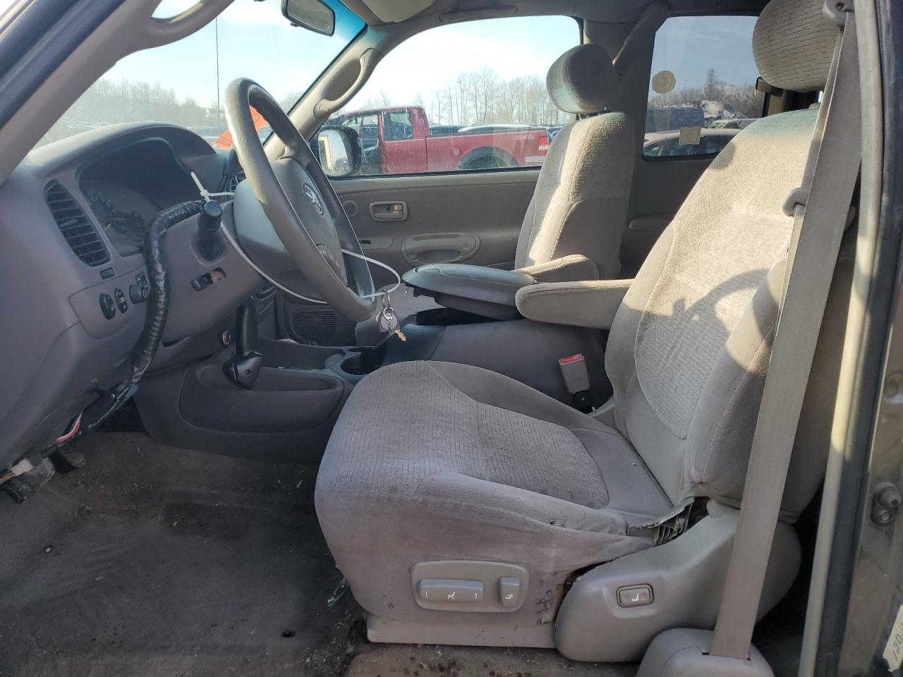 2003 Toyota Tundra - Image 7
