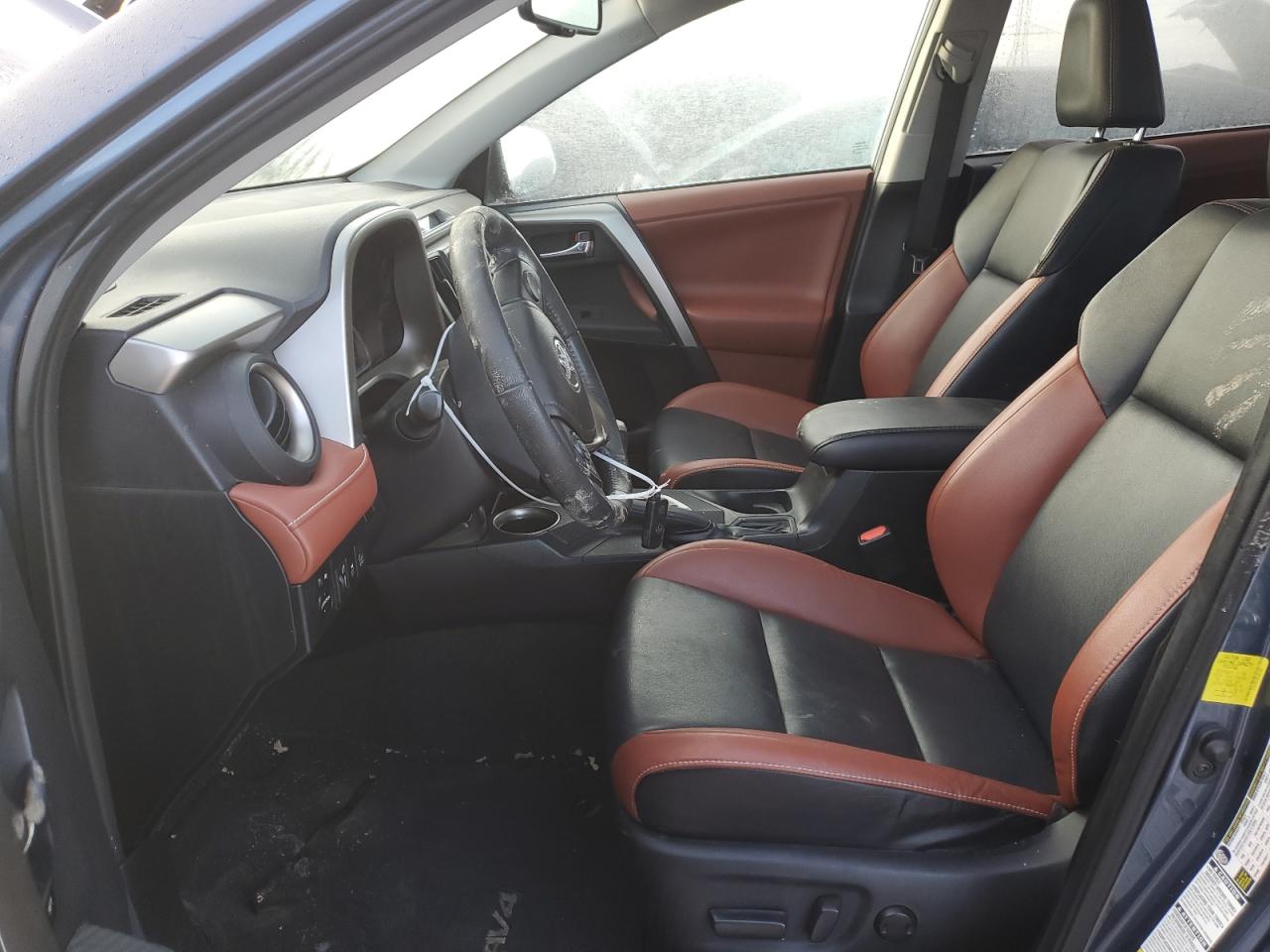 2013 Toyota RAV 4 - Image 7
