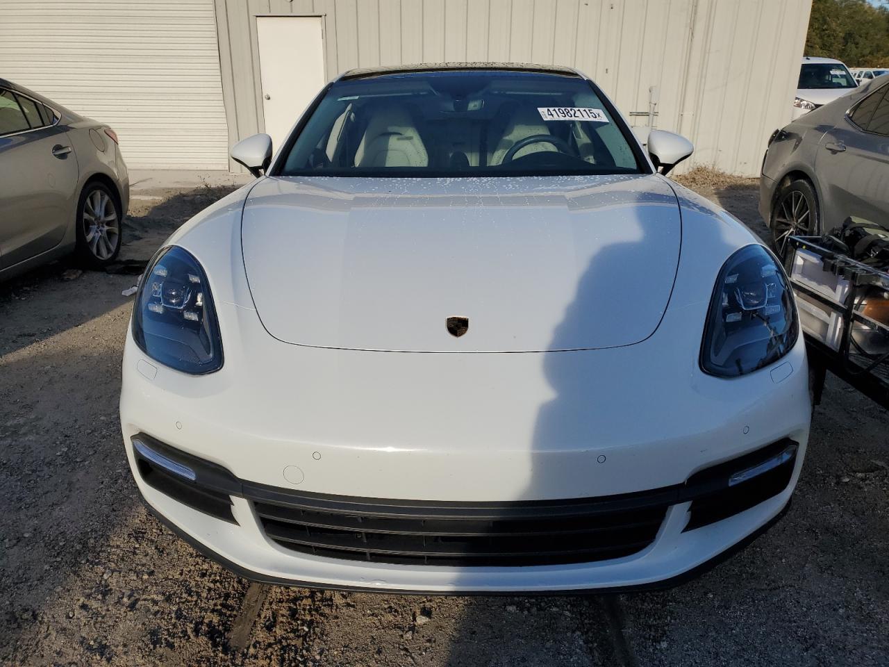 2020 Porsche Panamera - Image 5