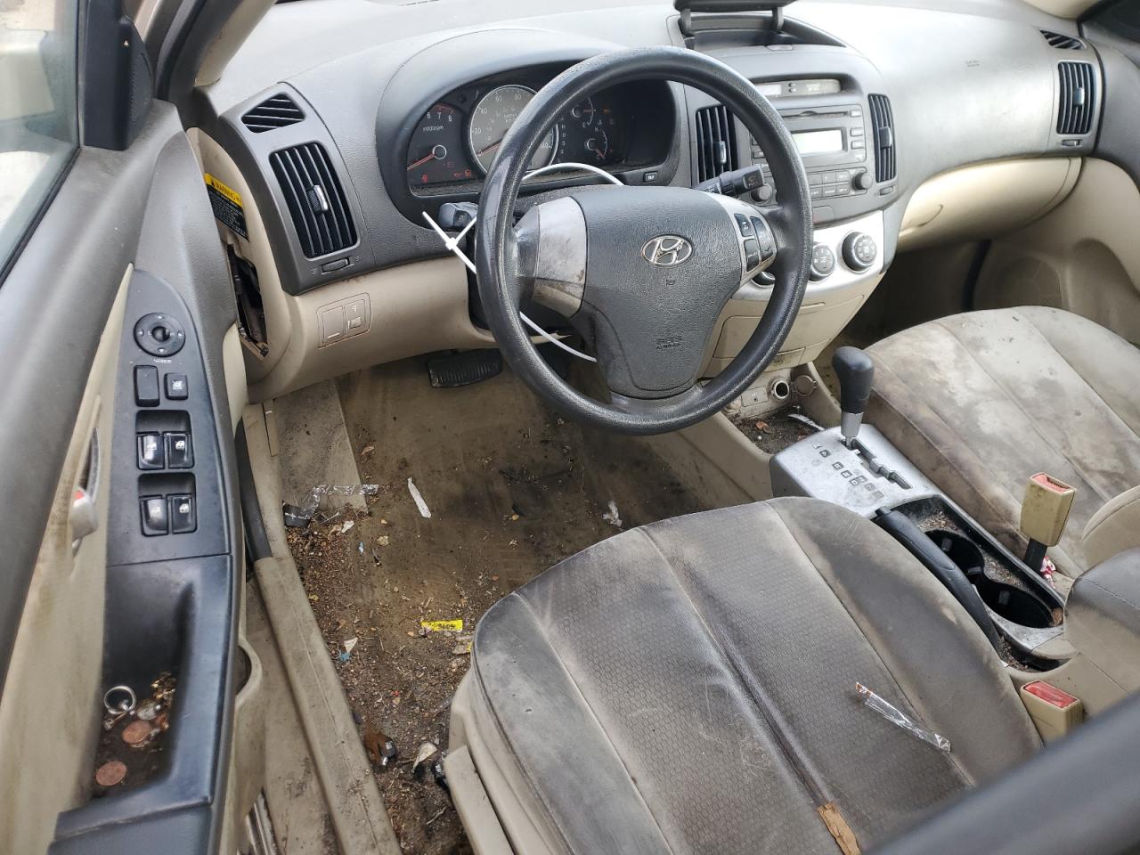 2008 Hyundai Elantra - Image 8