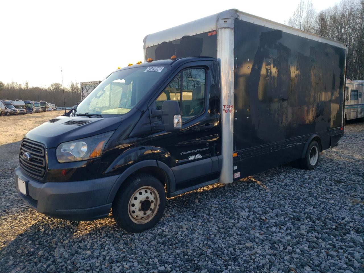 VIN 1FDBF9ZMXGKB56963 2016 FORD TRANSIT no.1