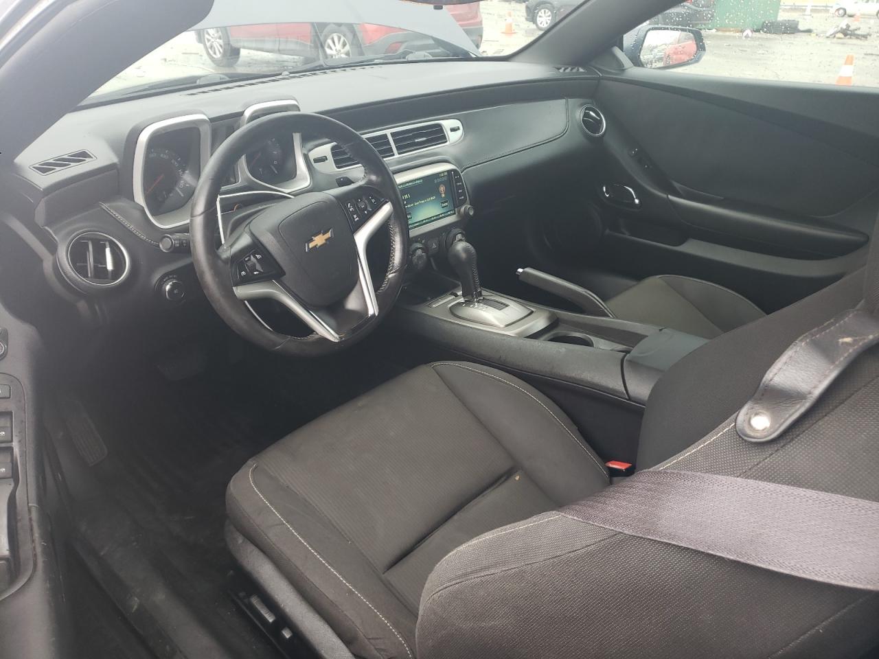 2015 Chevrolet Camaro - Image 8