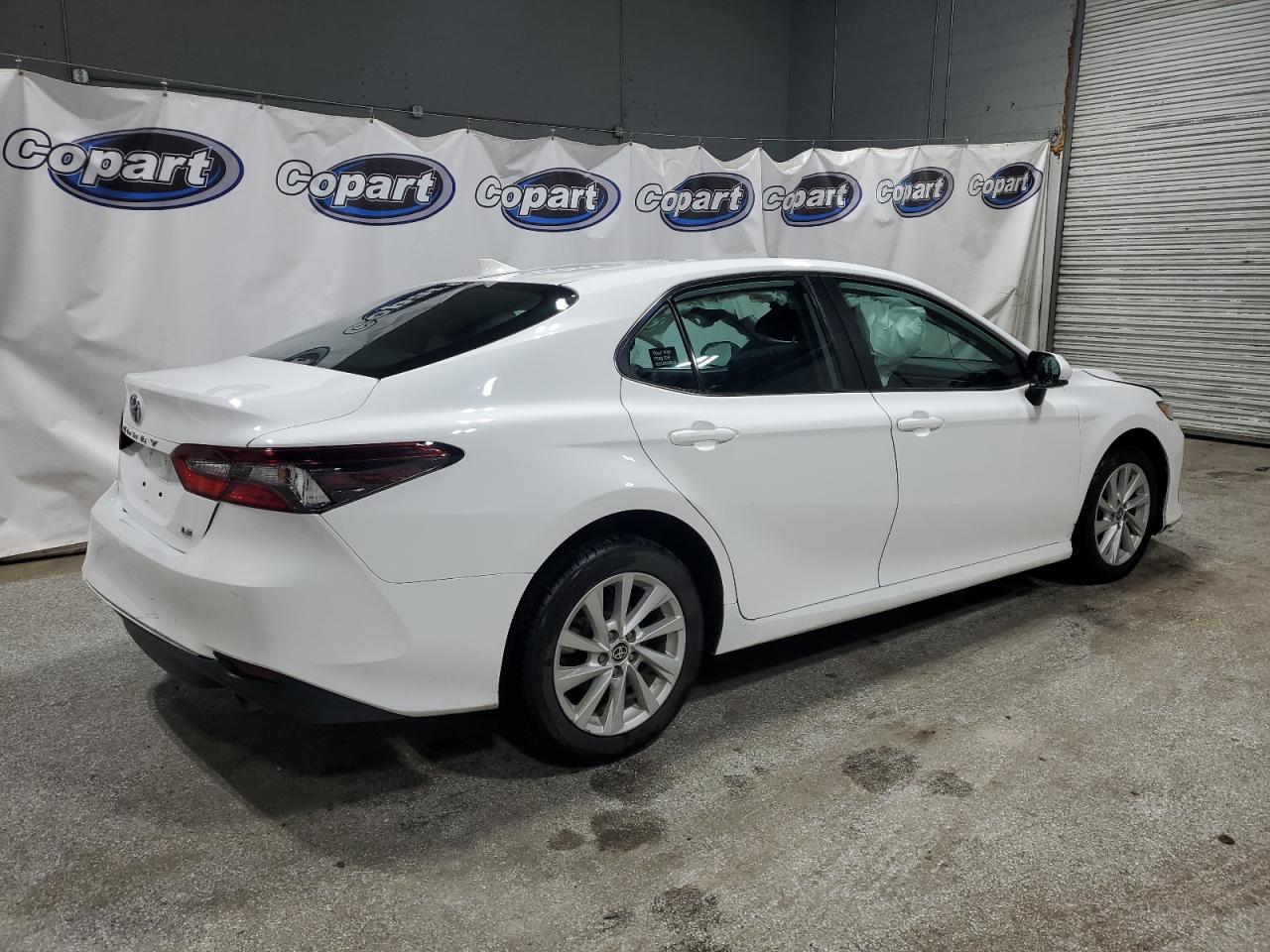 2022 Toyota Camry - Image 3