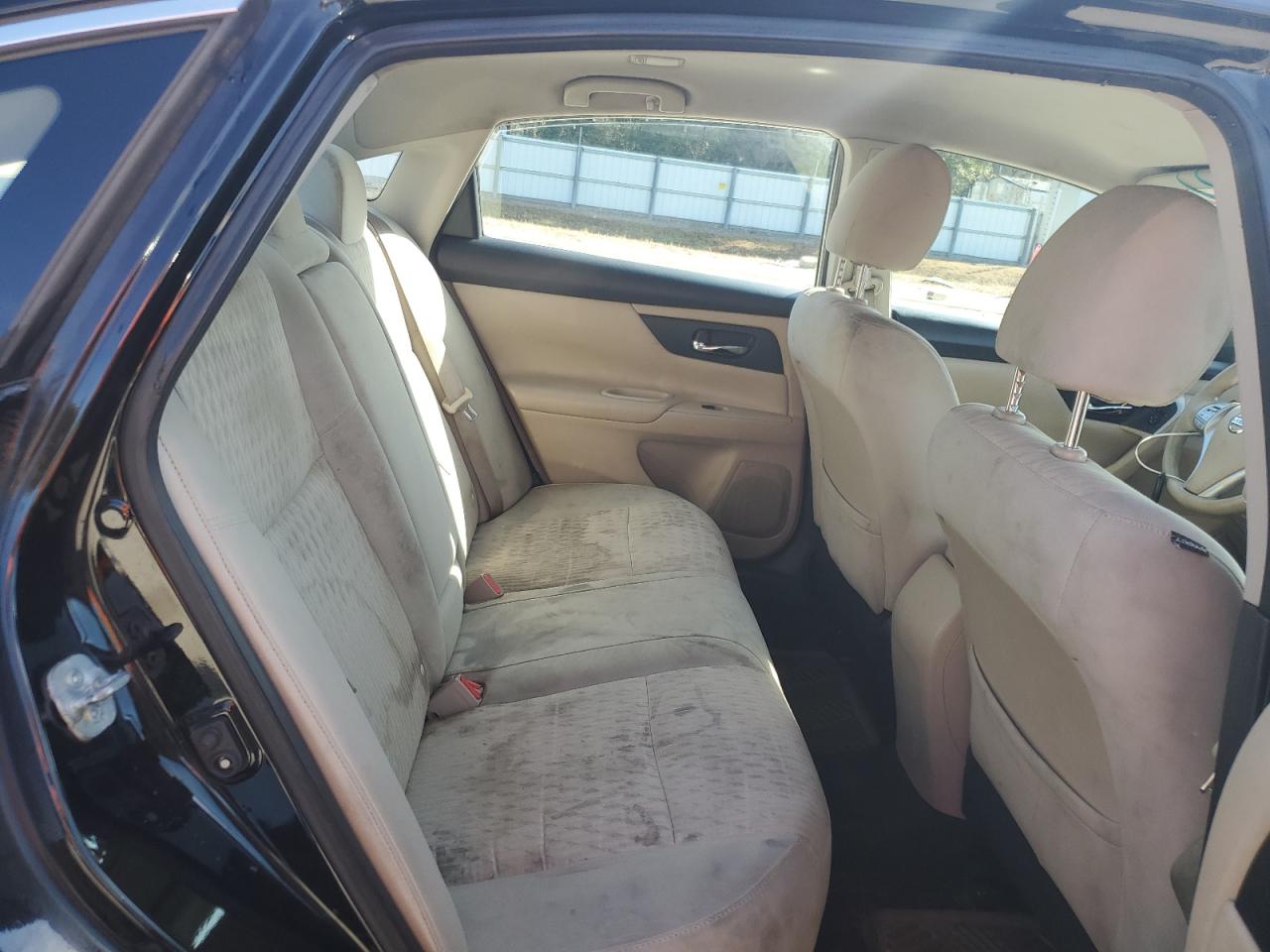 2016 Nissan Altima - Image 10