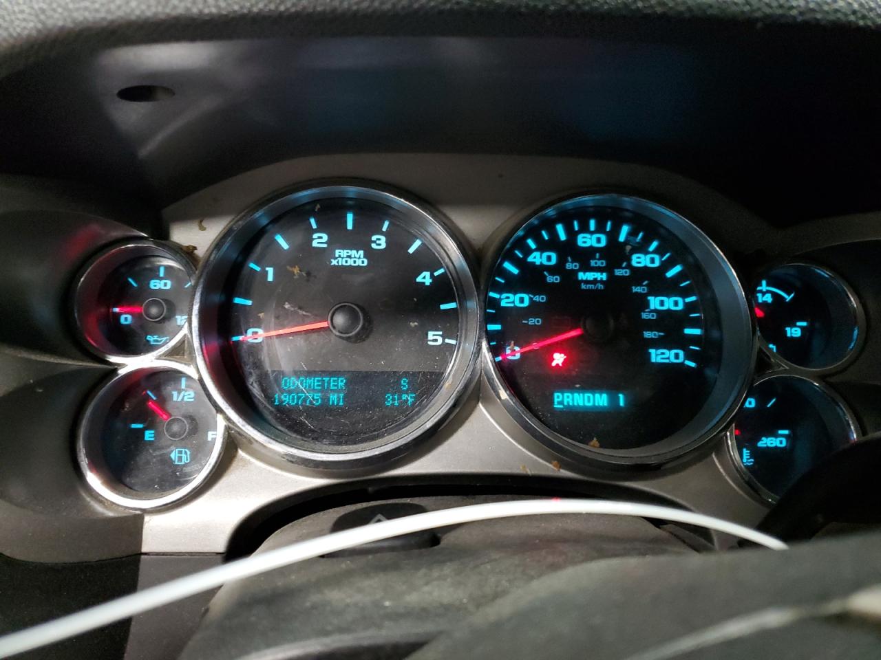 2013 Chevrolet Silverado - Image 9