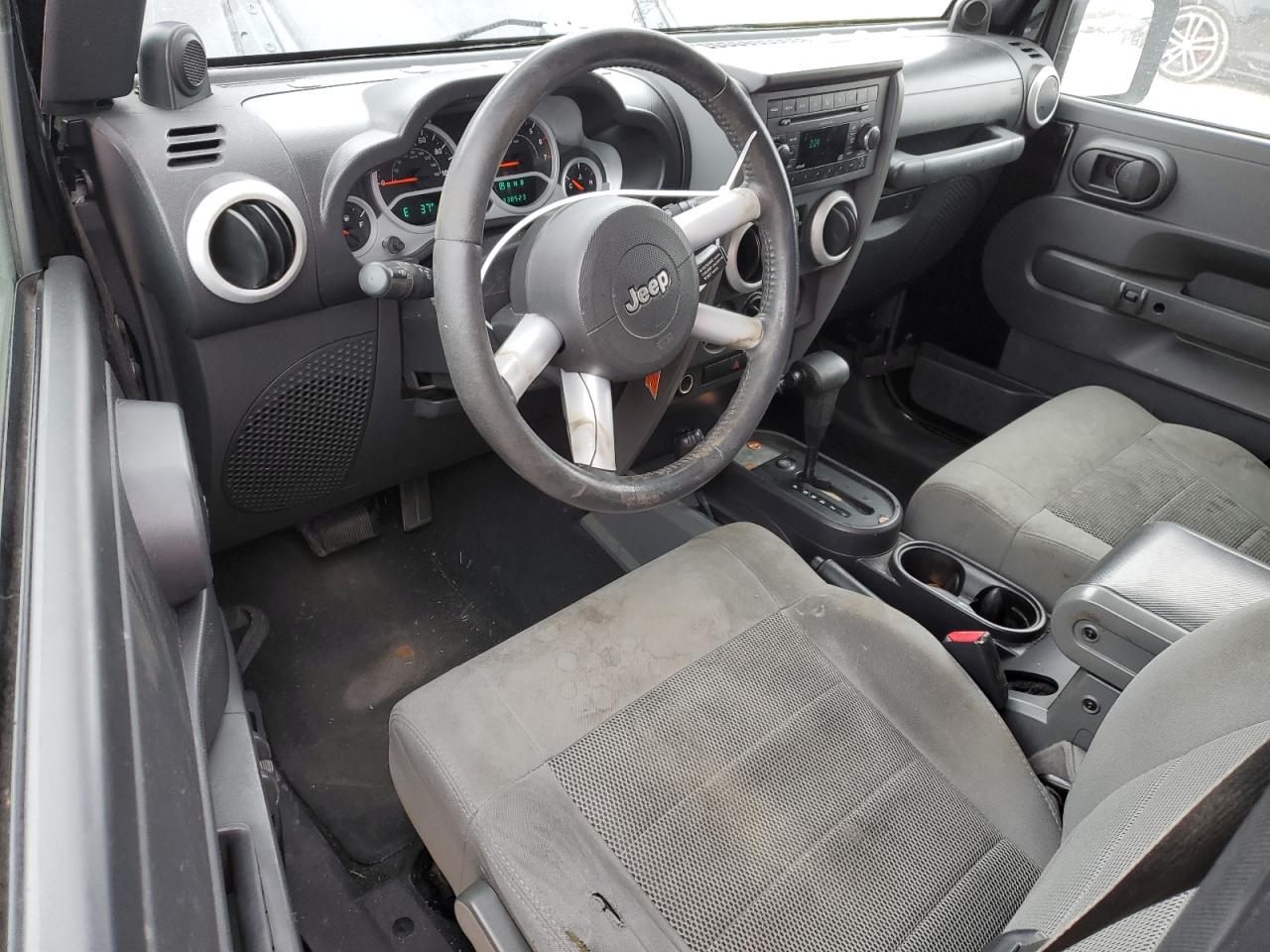 2008 Jeep Wrangler Sahara VIN: 1J4FA54188L608666 Lot: 89267985