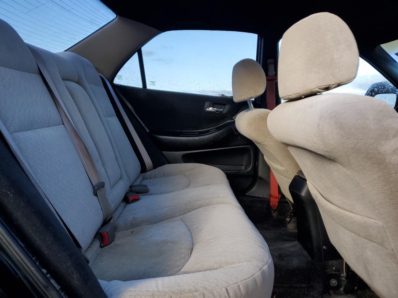 2001 Honda Accord - Image 10