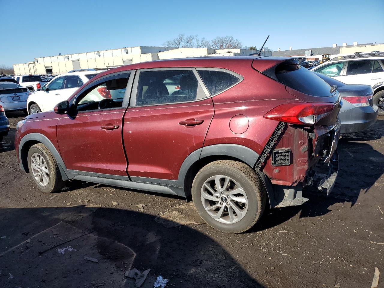 2016 Hyundai Tucson - Image 2