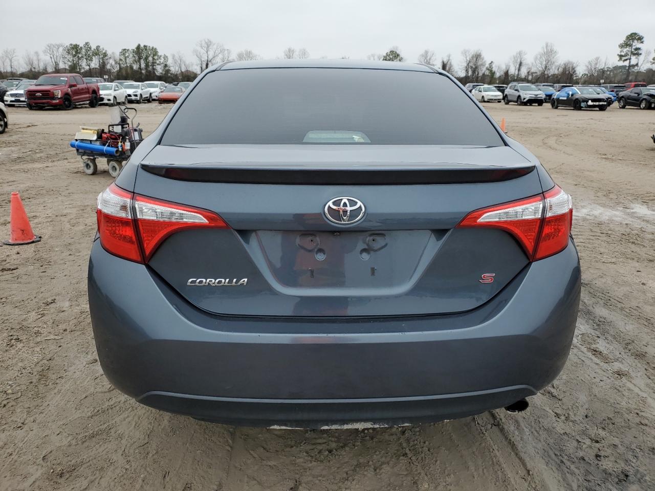 2015 Toyota Corolla L VIN: 2T1BURHE4FC321720 Lot: 42966105