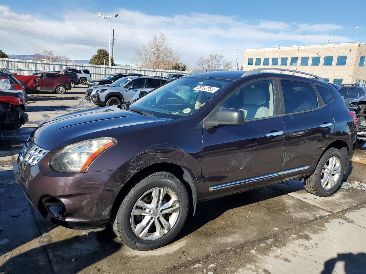 2015 Nissan Rogue - Image 1