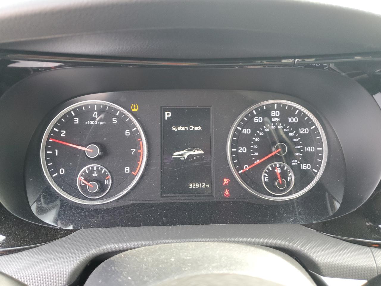 2022 Kia K5 - Image 9