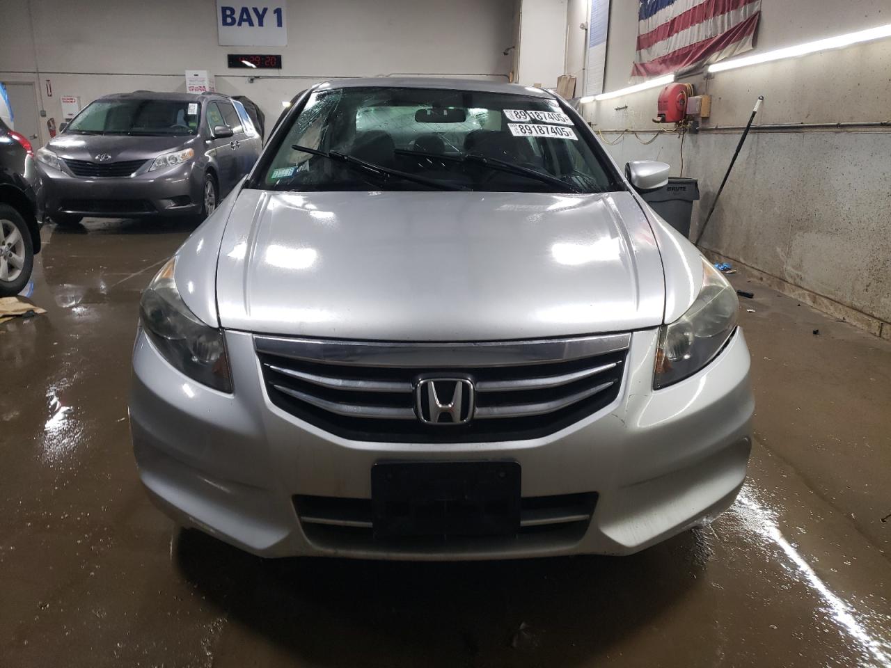 2011 Honda Accord - Image 5