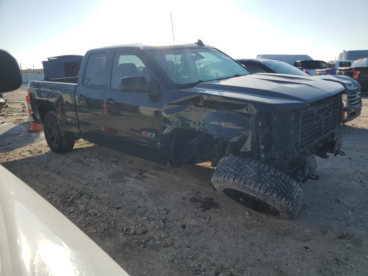 2018 Chevrolet Silverado - Image 4
