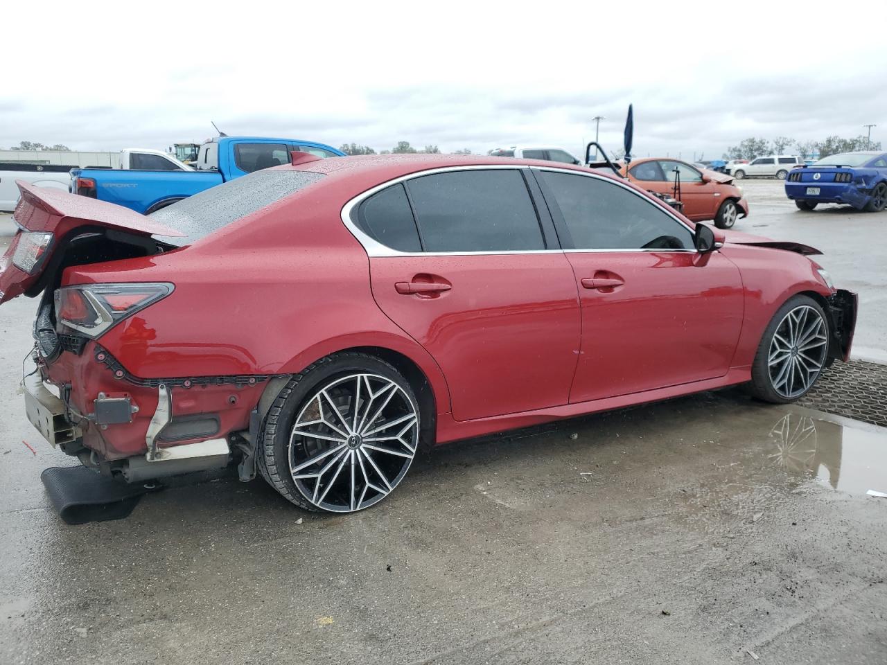2016 Lexus GS - Image 3