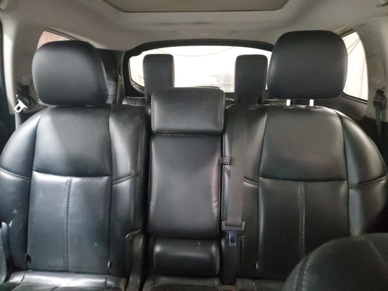 2015 Nissan Pathfinder - Image 10