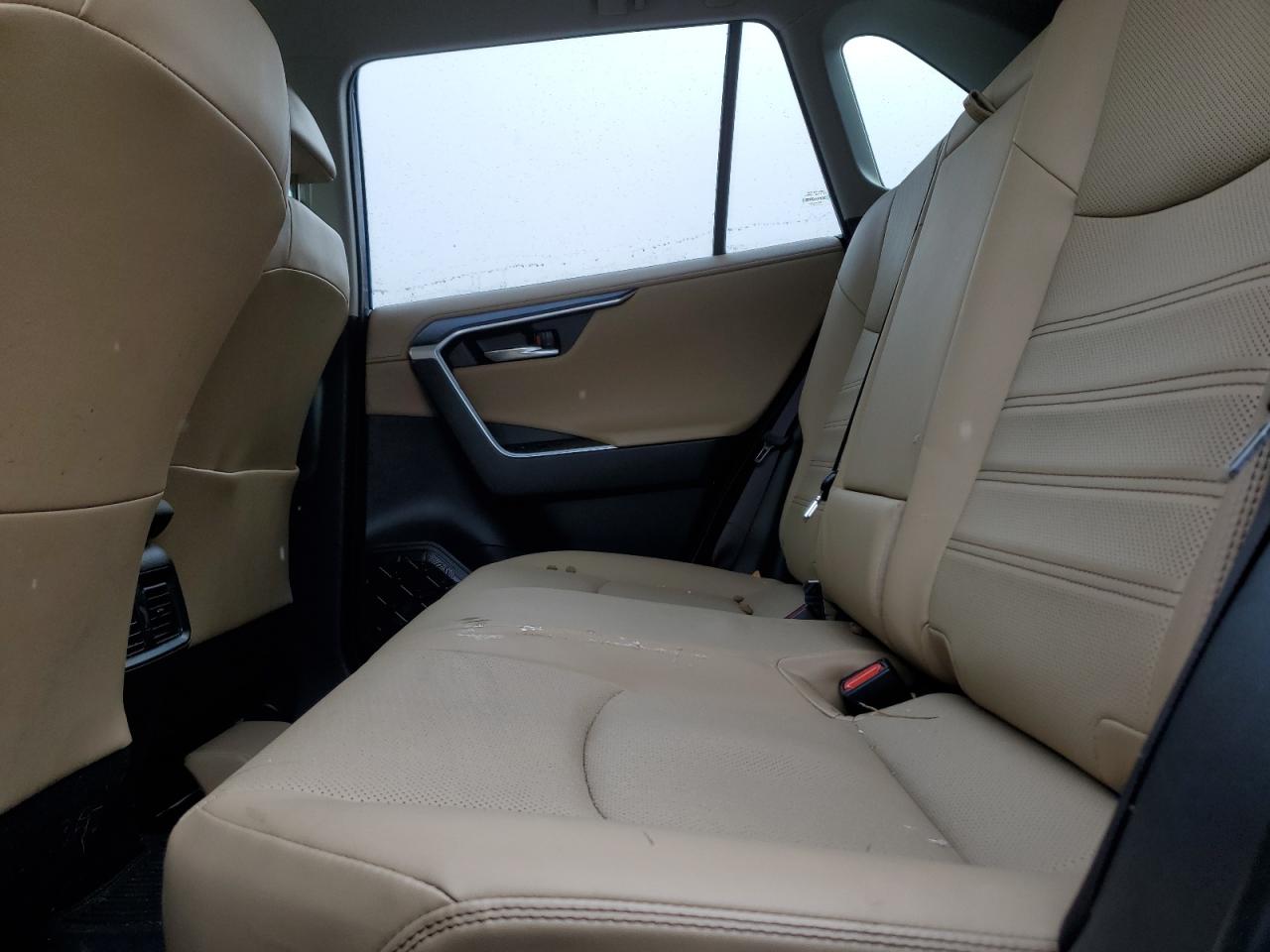 2019 Toyota RAV 4 - Image 11