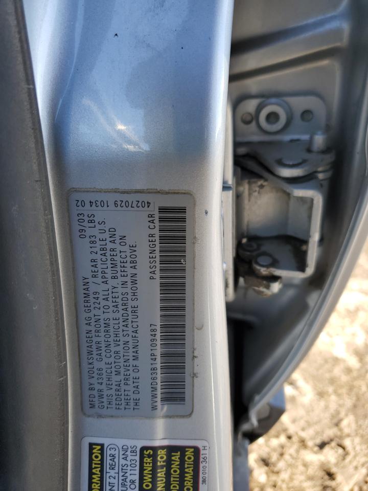 2004 Volkswagen Passat - Image 12