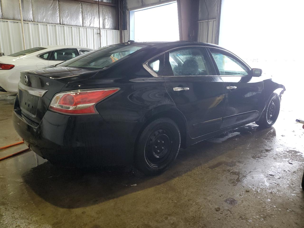 2015 Nissan Altima - Image 3