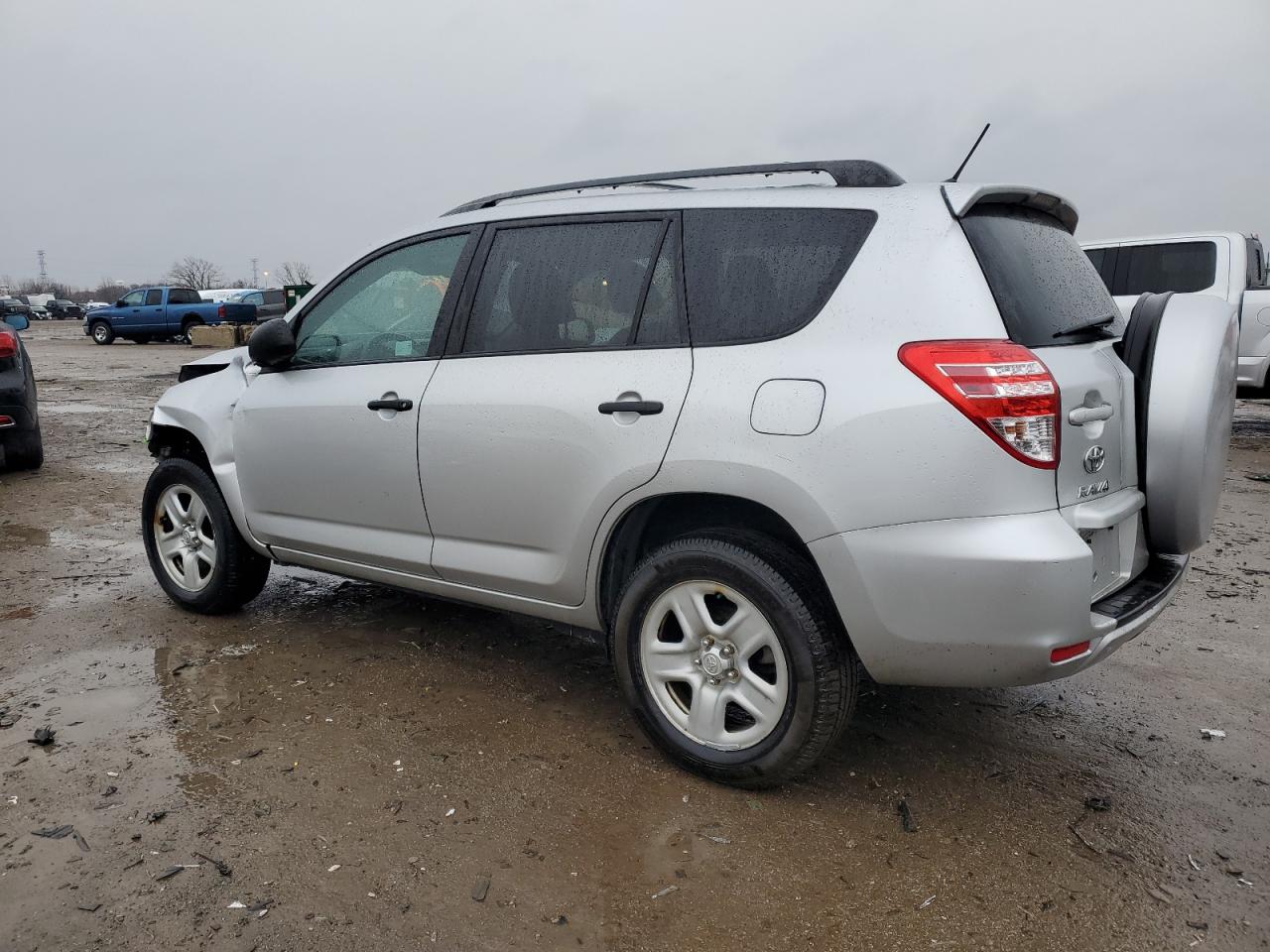 2012 Toyota RAV 4 - Image 2
