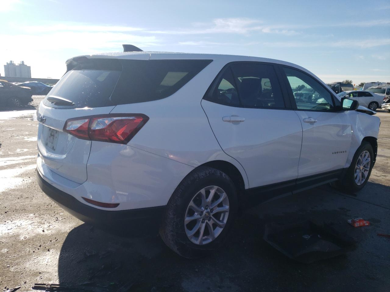 2021 Chevrolet Equinox - Image 3