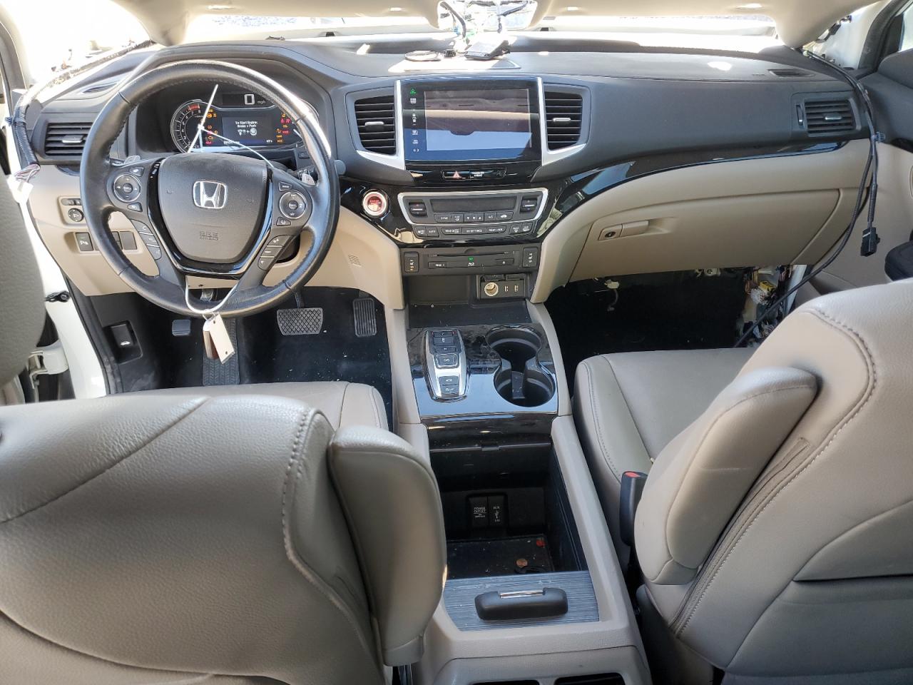 2016 Honda Pilot - Image 8