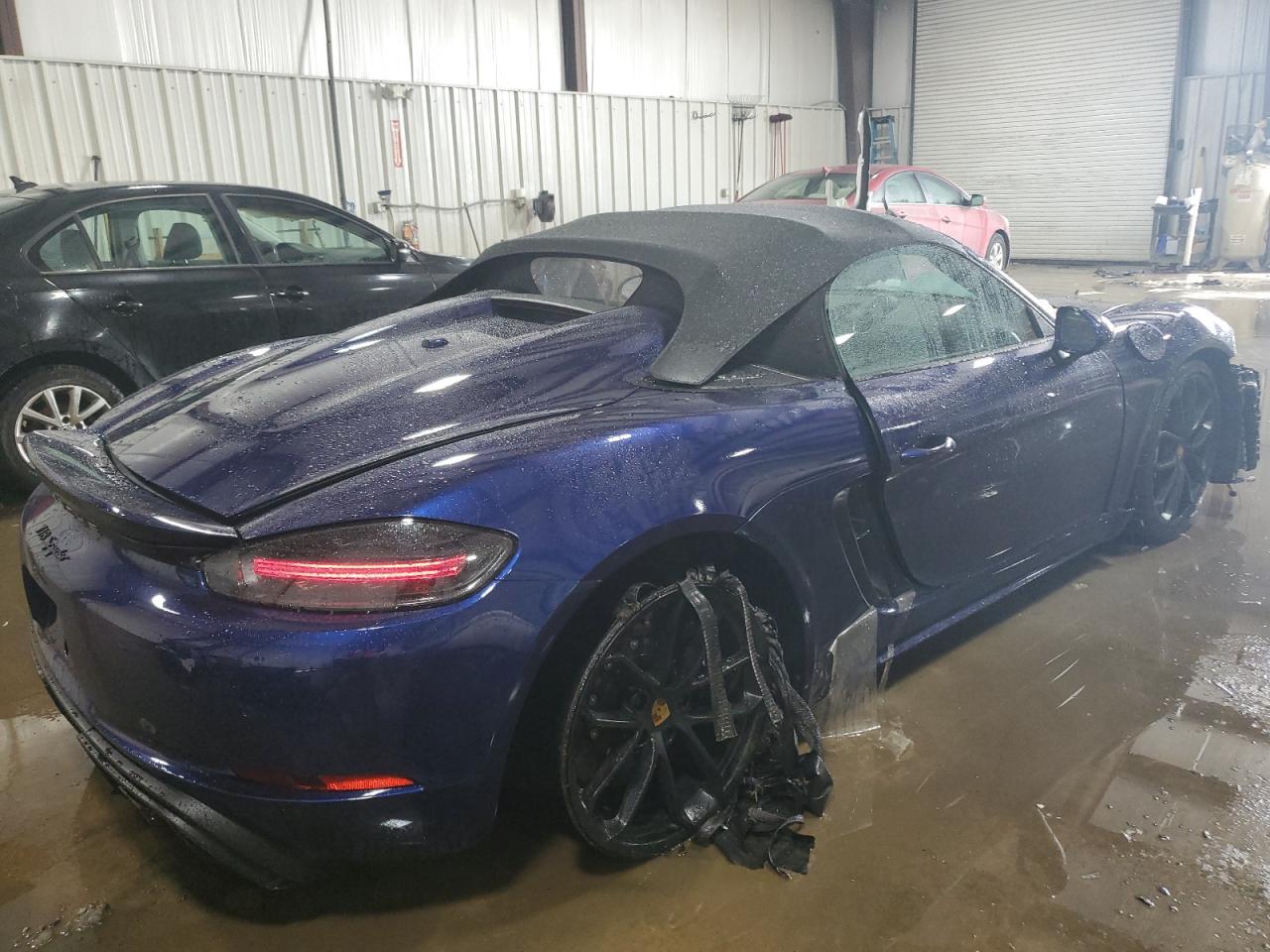 2020 Porsche Boxster - Image 3