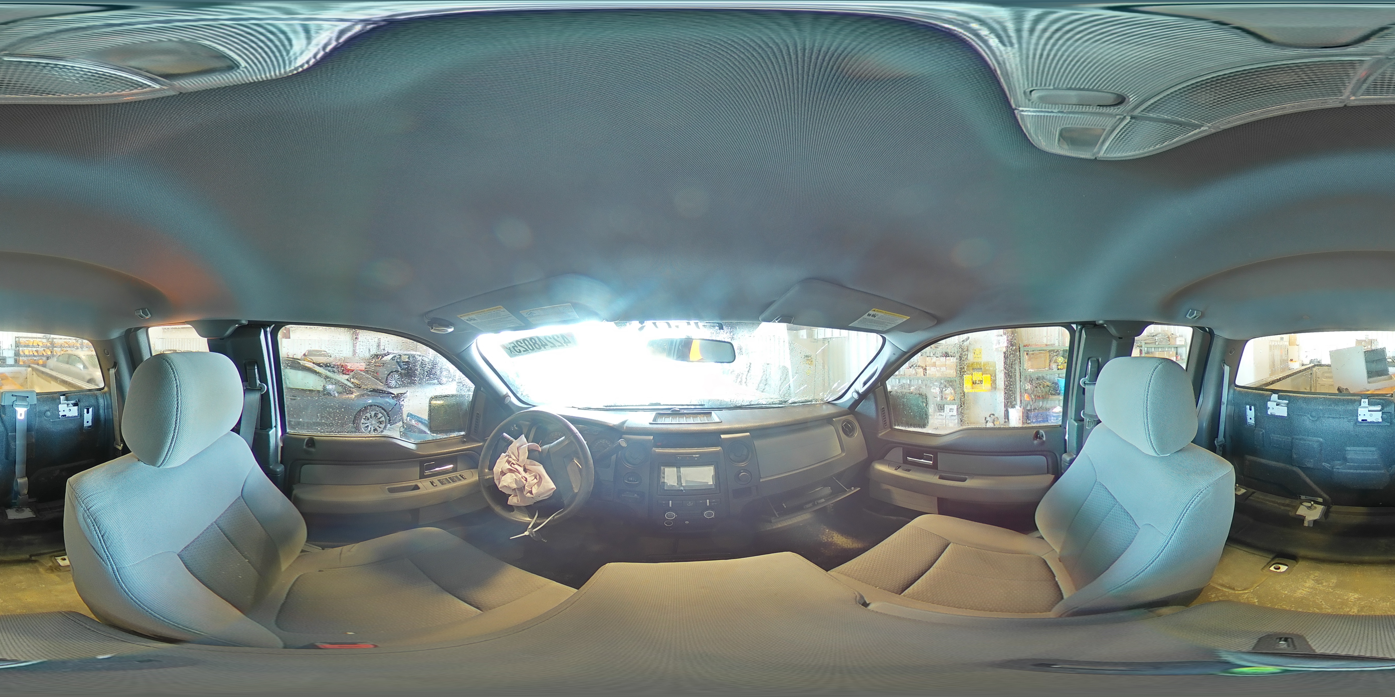 2014 Ford F-150 - Image 13