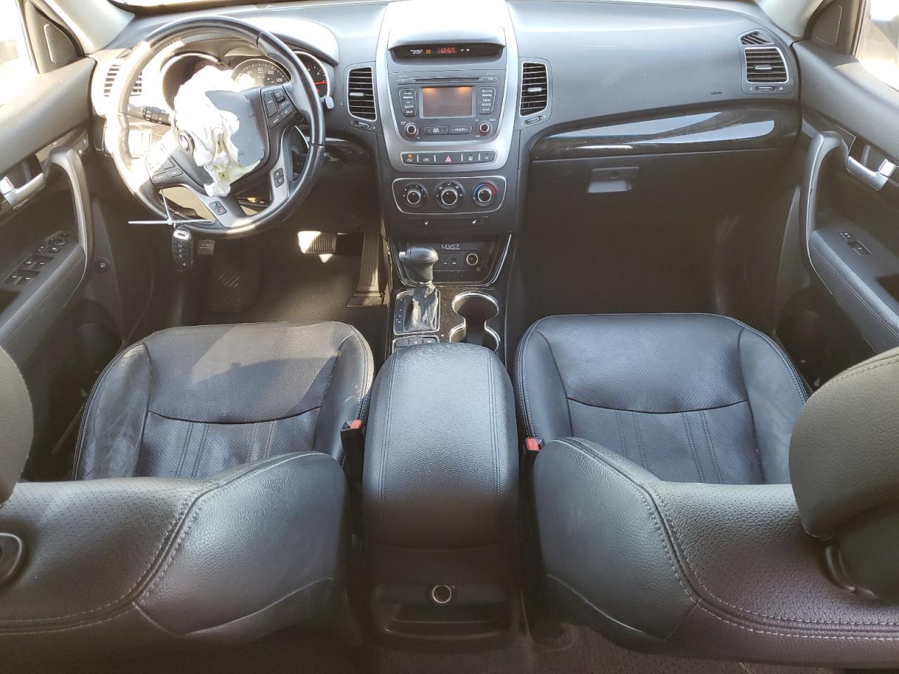2015 Kia Sorento - Image 8