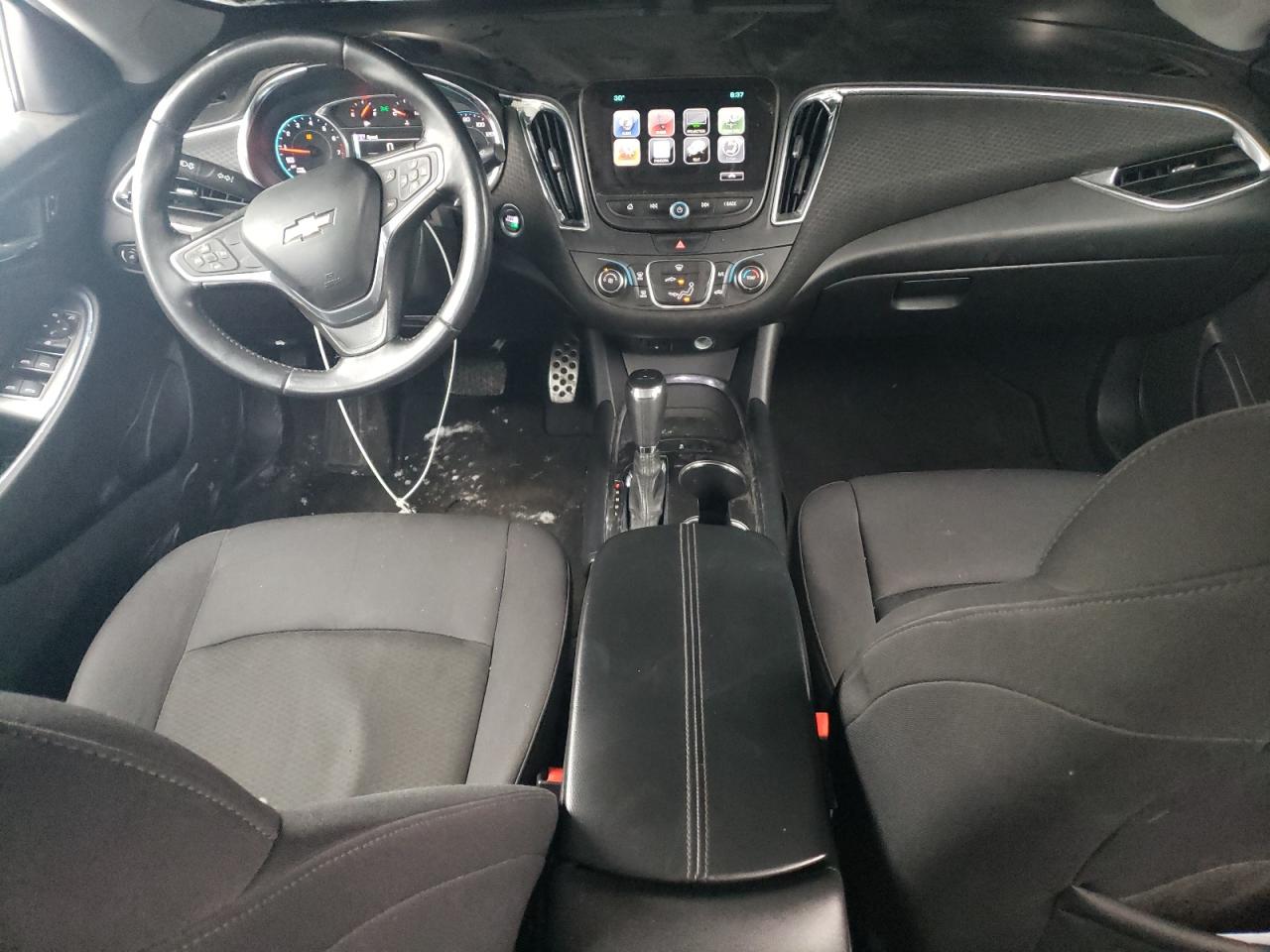 2016 Chevrolet Malibu - Image 8