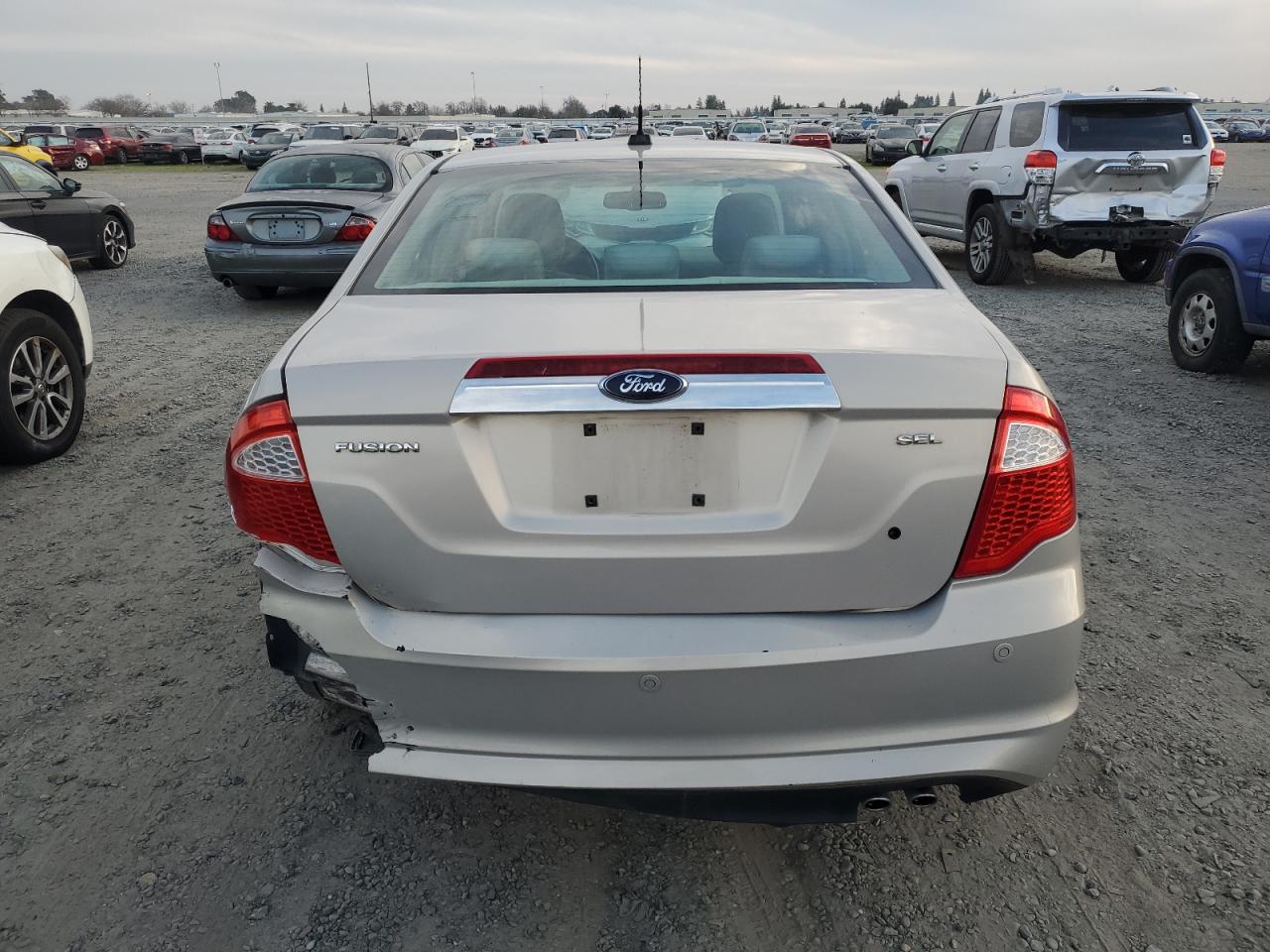 2010 Ford Fusion - Image 6