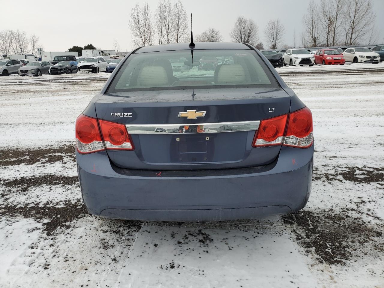 2013 Chevrolet Cruze - Image 6