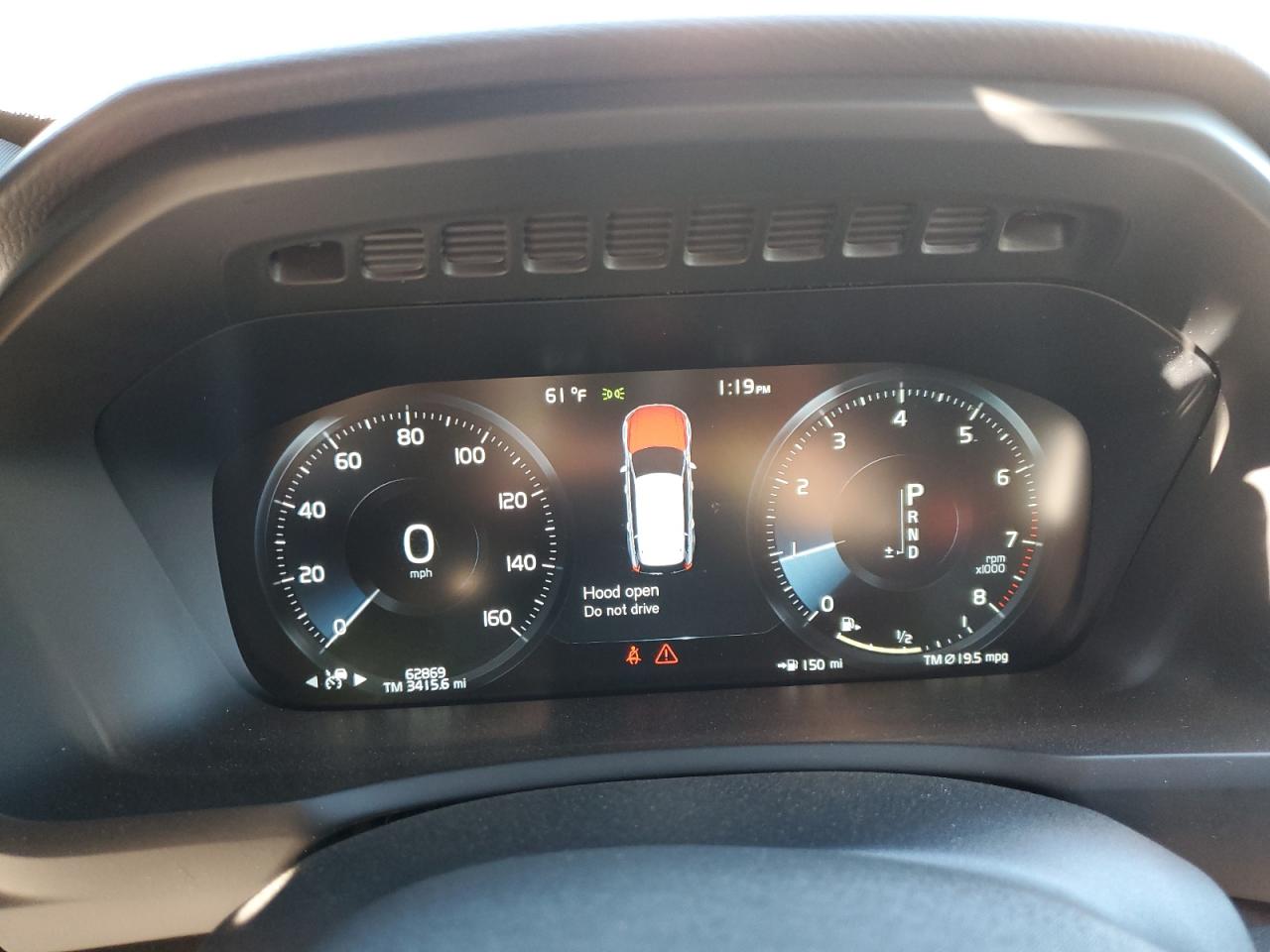 2020 Volvo XC90 - Image 9