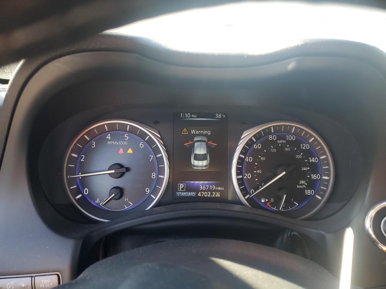 2015 Infiniti Q50 - Image 9