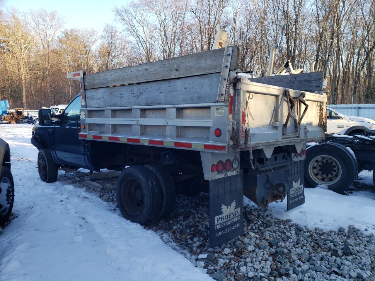 1999 Ford F550 - Image 2