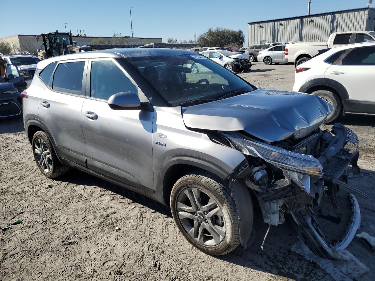 2021 Kia Seltos - Image 4
