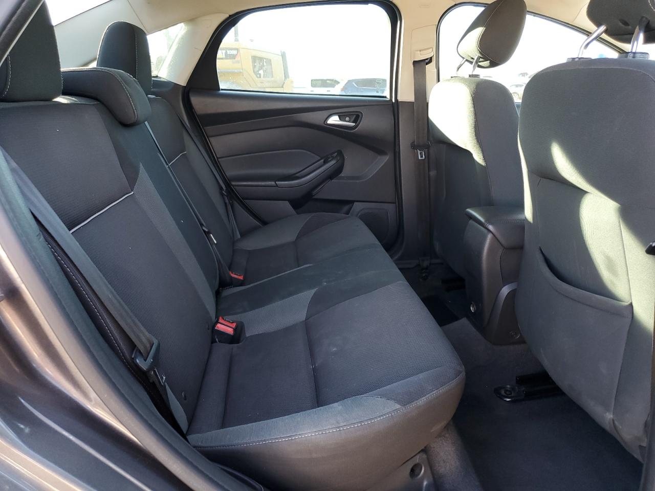 2012 Ford Focus - Image 10