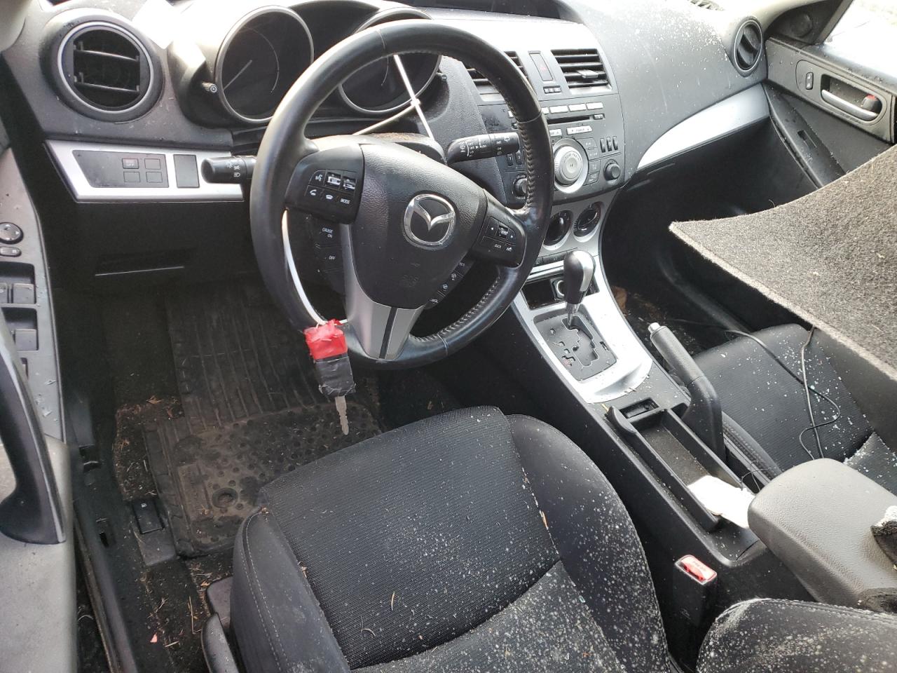 2010 Mazda 3 S VIN: JM1BL1H65A1180831 Lot: 87470054