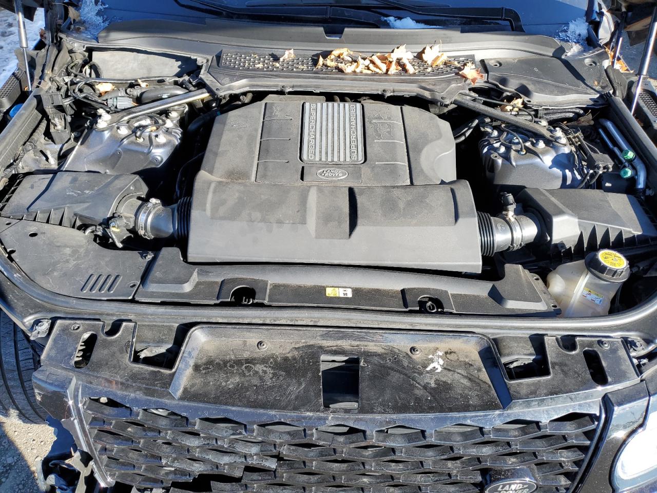2016 Land Rover Range Rover - Image 12