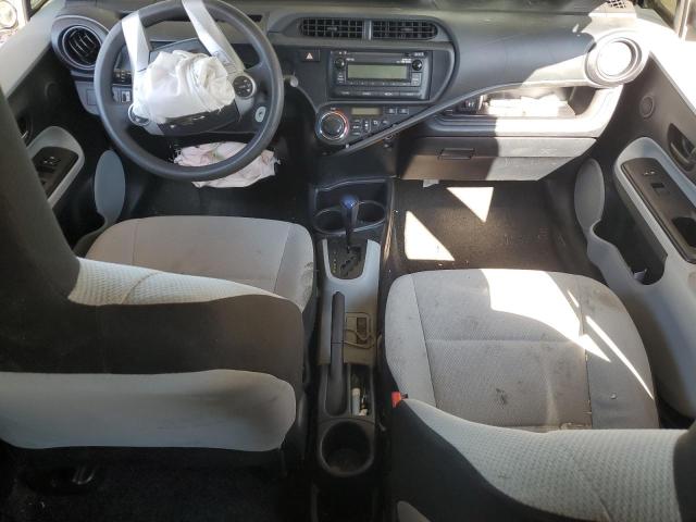 Хэтчбеки TOYOTA PRIUS 2013 Серебристый