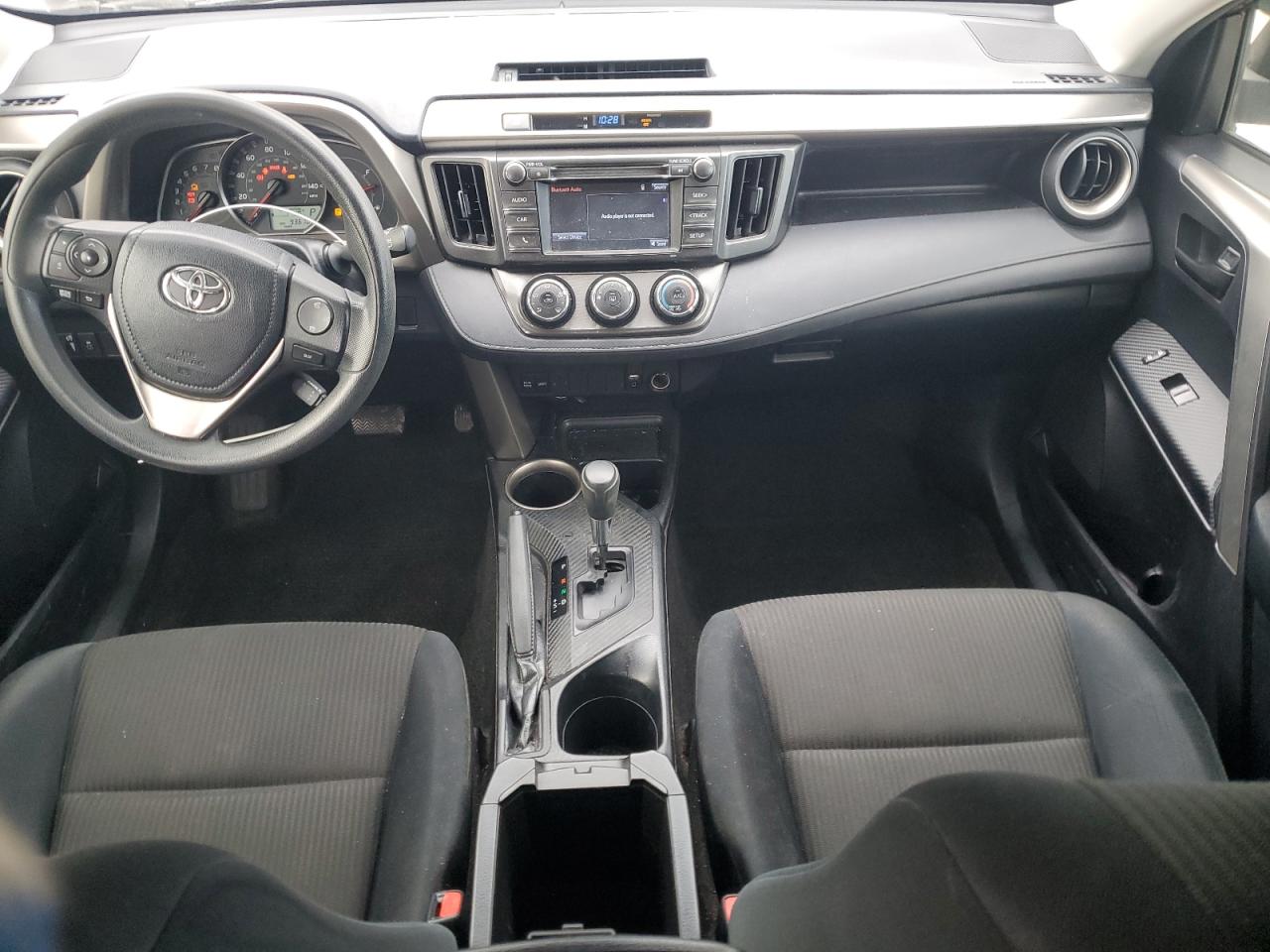 2015 Toyota RAV 4 - Image 8