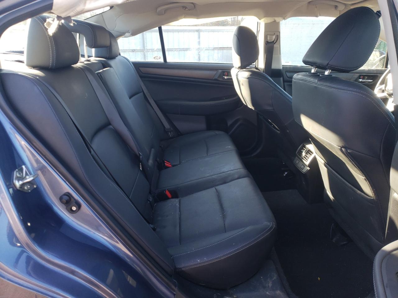 2017 Subaru Legacy - Image 10