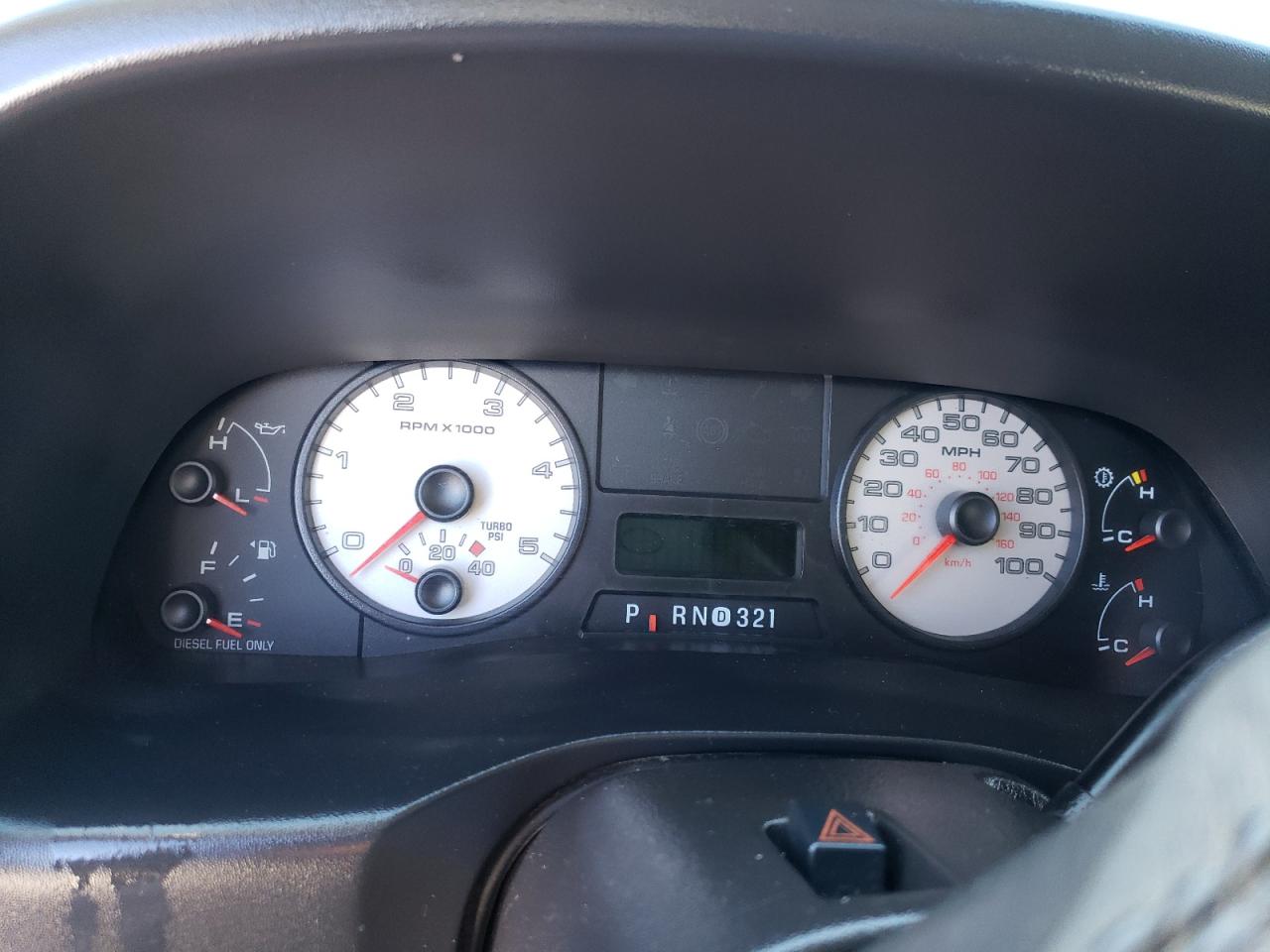 2006 Ford F350 - Image 9