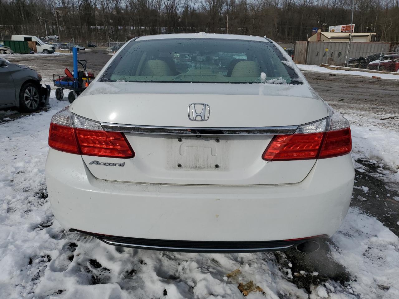 VIN 1HGCR2F84FA141475 2015 HONDA ACCORD no.6