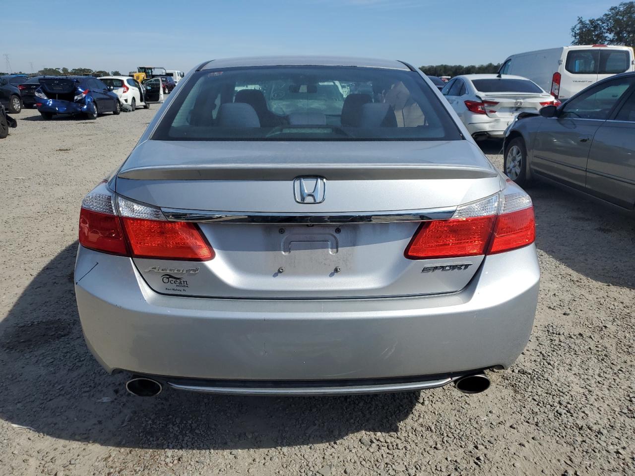 2015 Honda Accord - Image 6