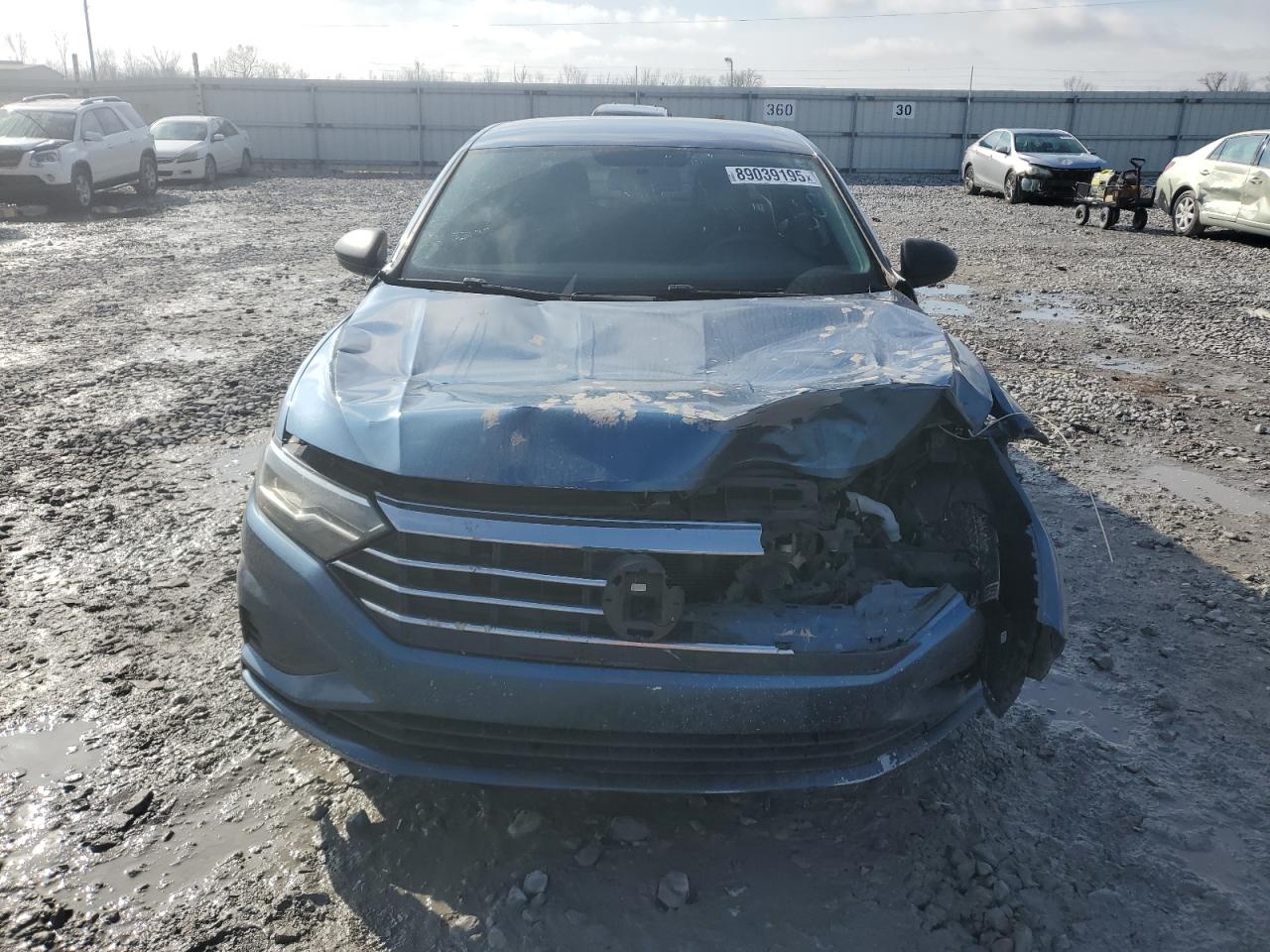 2019 Volkswagen Jetta - Image 5