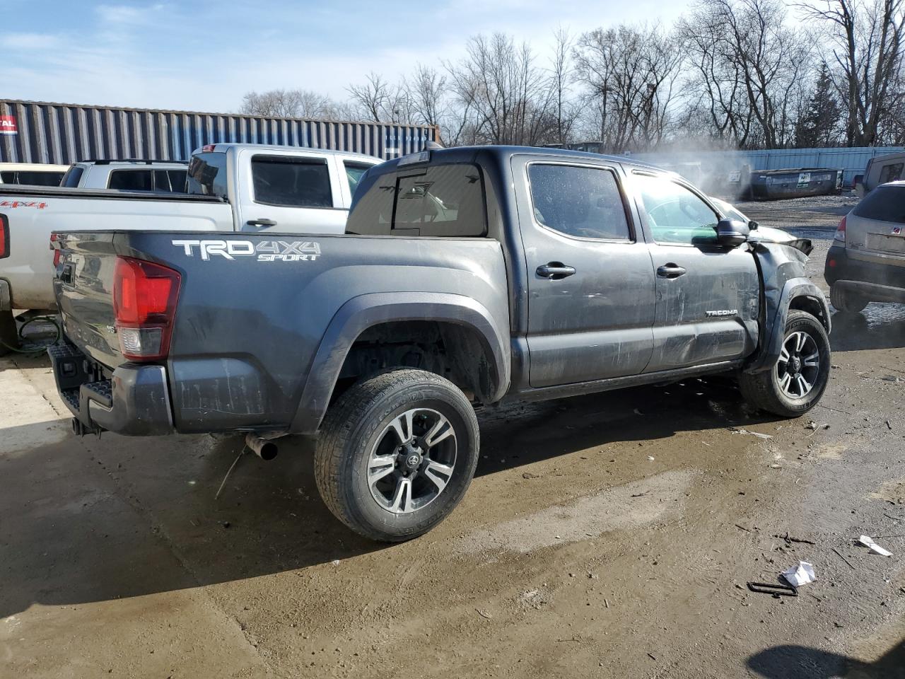 2019 Toyota Tacoma - Image 3